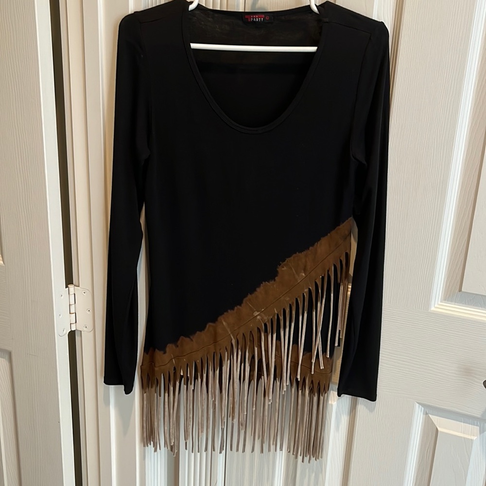 Like new fringe tie dye long sleeve stretchy T
